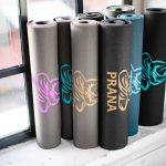 PRANA Prémium "Purple Eye", jógamatrac  hordozó hevederrel